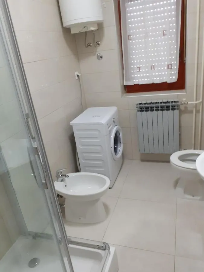 Rubesi Apartmani Subasic דירה