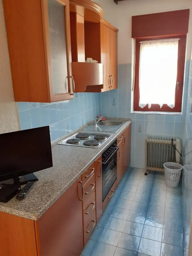Rubesi Apartmani Subasic קרואטיה